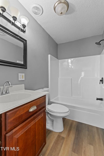 Photo #19: 665 Rocky Summit Road