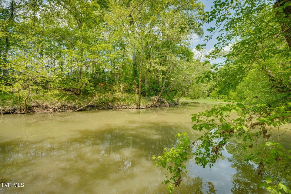 Photo #35: 2105 Flea Ridge Road