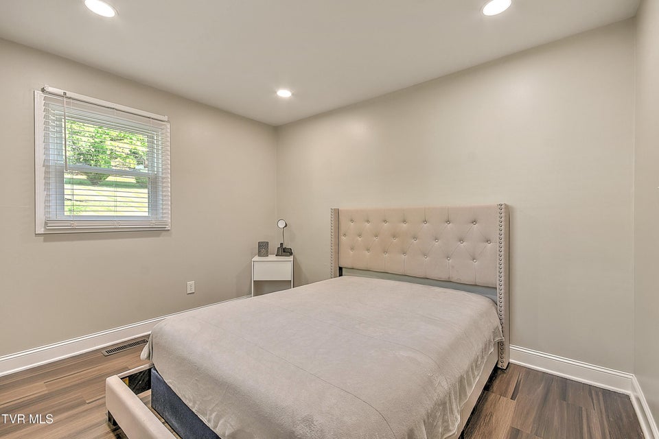 Photo #20: 2413 Catherine Street