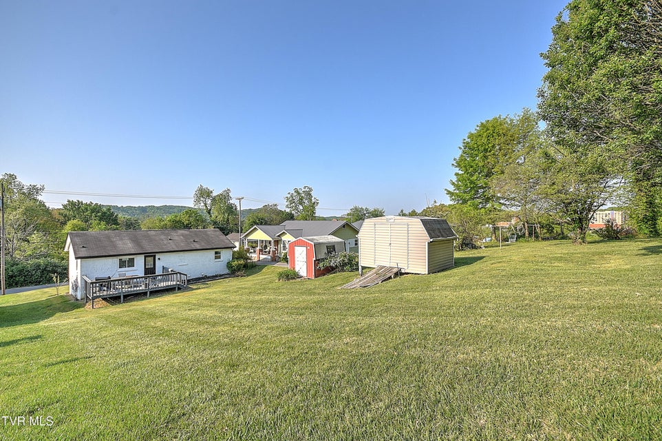 Photo #38: 2413 Catherine Street