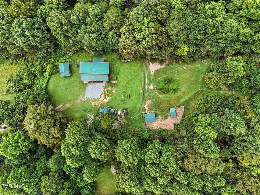 Photo #22: 106 Barker Road