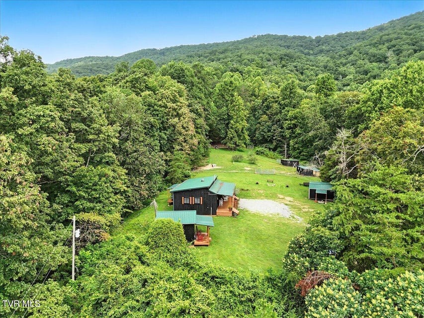 Photo #23: 106 Barker Road