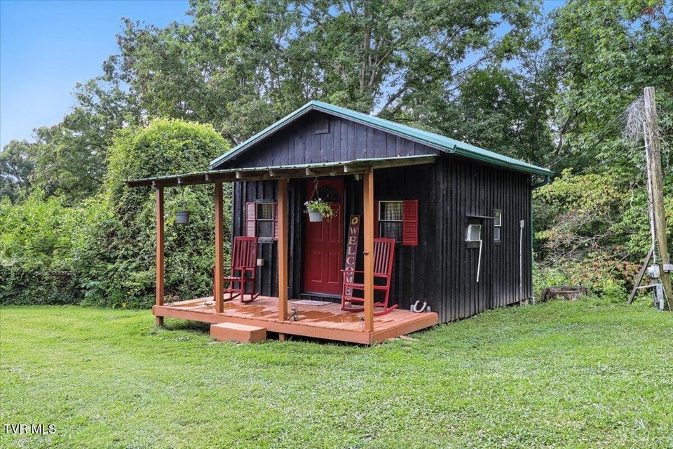 Photo #6: 106 Barker Road