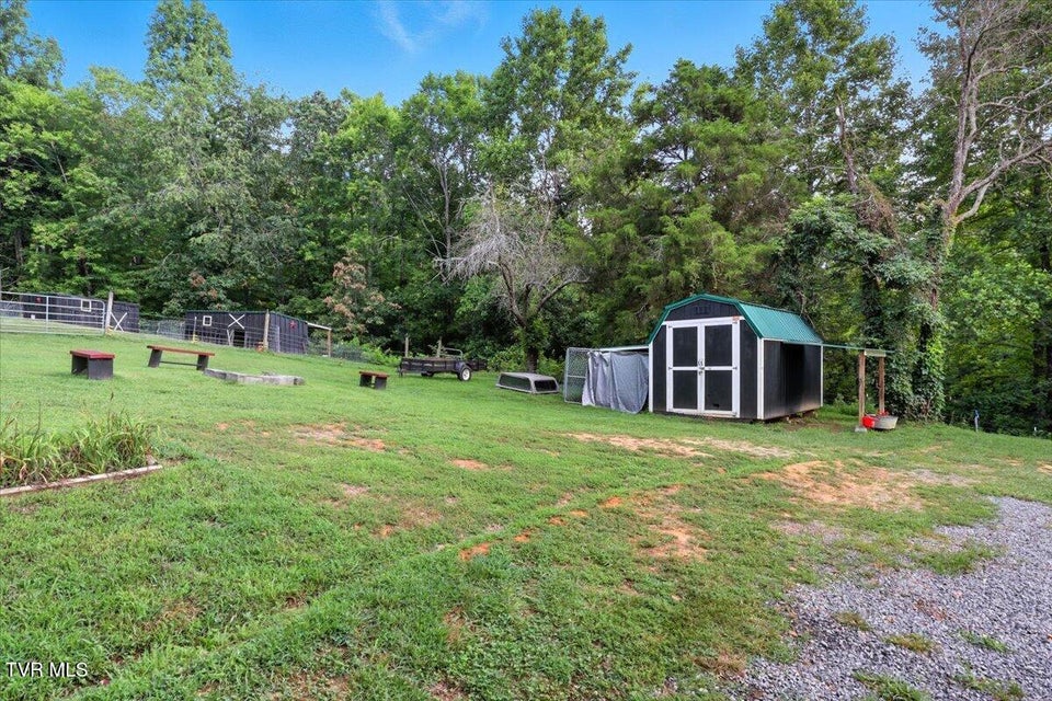 Photo #11: 106 Barker Road