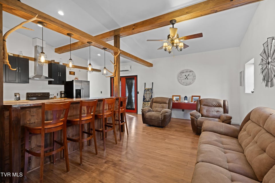 Photo #28: 106 Barker Road