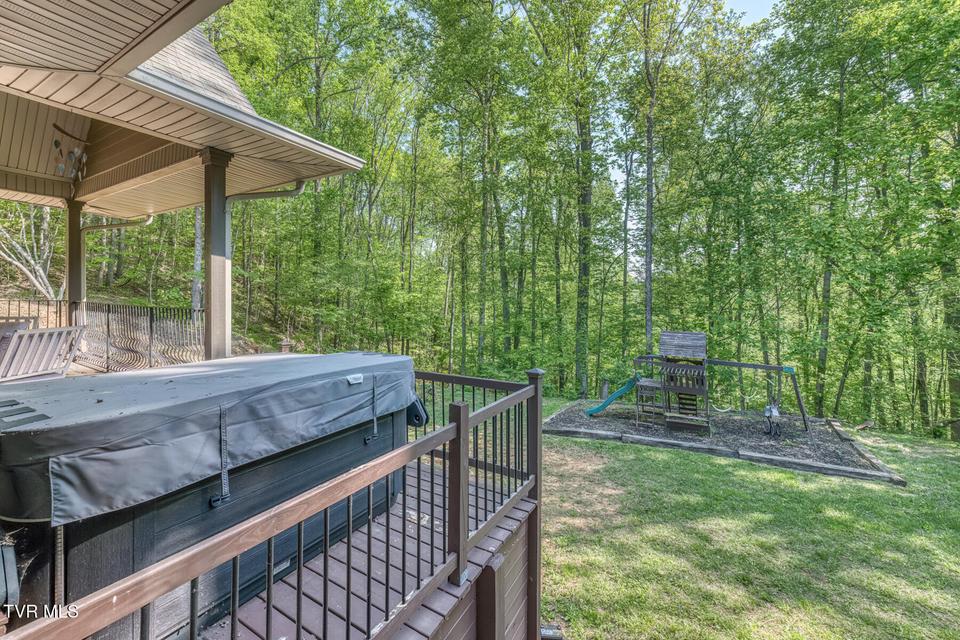 Photo #18: 520 Highway 93 