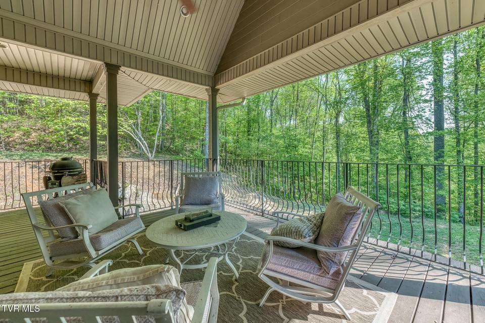 Photo #24: 520 Highway 93 