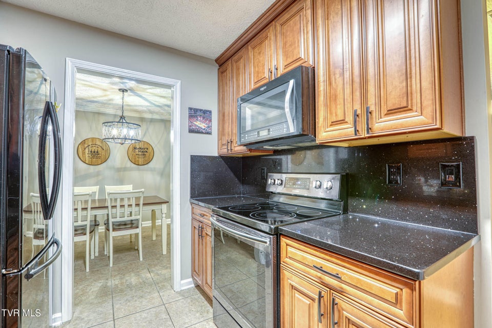 Photo #11: 1321 Main Street