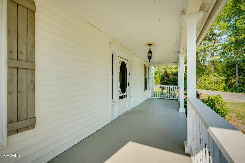 Photo #4: 1604 Broad Street