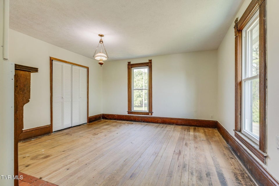 Photo #23: 1604 Broad Street