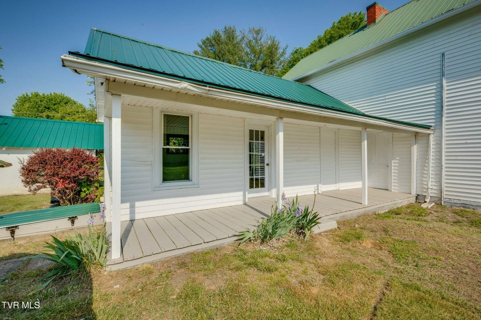 Photo #31: 1604 Broad Street