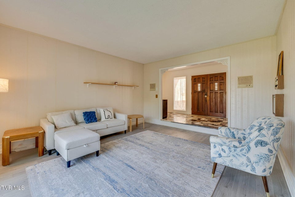 Photo #10: 107 Wayfair Drive