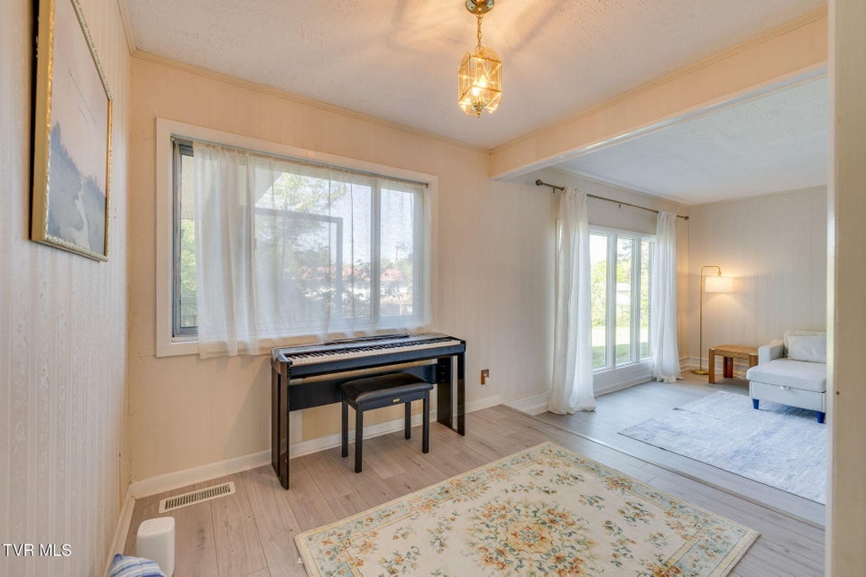 Photo #13: 107 Wayfair Drive