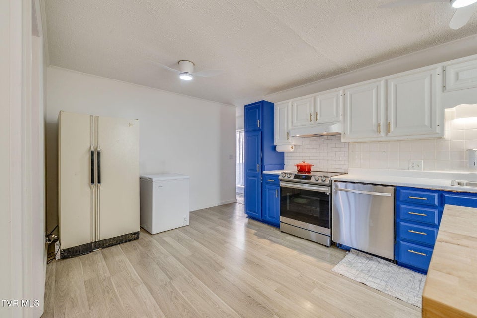 Photo #16: 107 Wayfair Drive