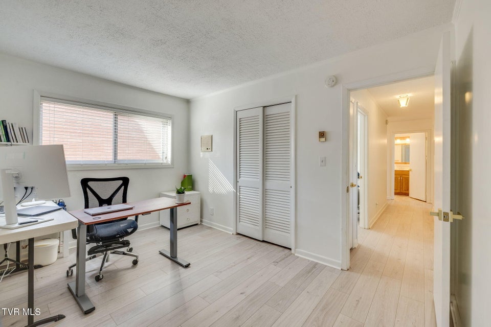 Photo #32: 107 Wayfair Drive