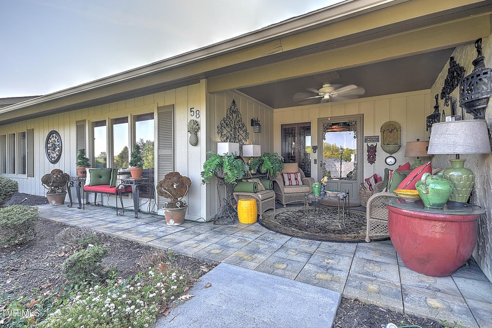 Photo #3: 58 Whitehall 