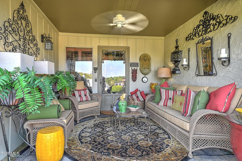 Photo #5: 58 Whitehall 