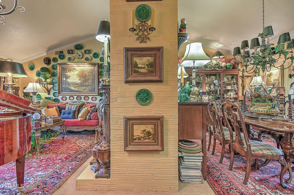 Photo #8: 58 Whitehall 