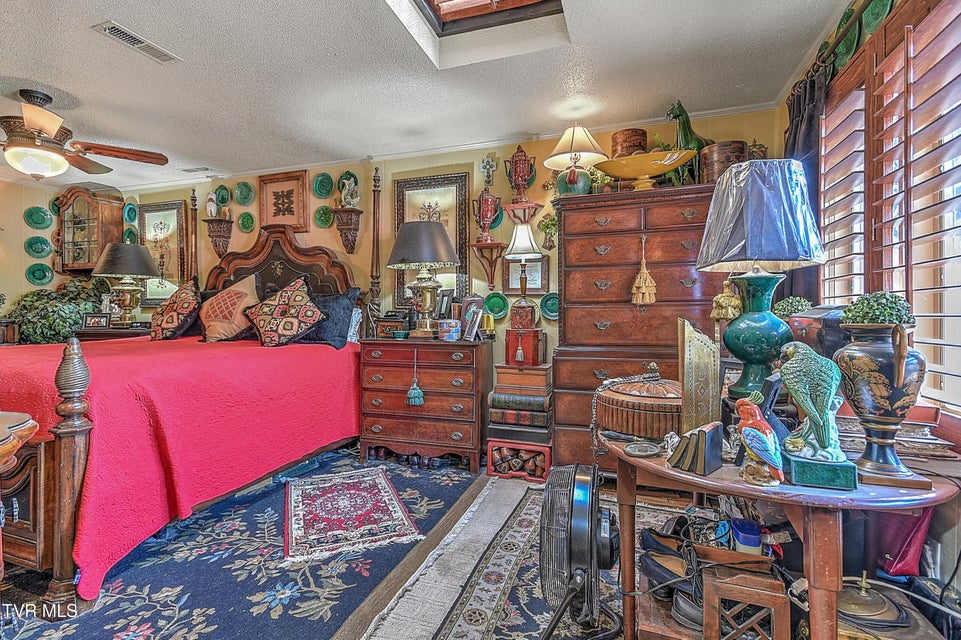 Photo #36: 58 Whitehall 