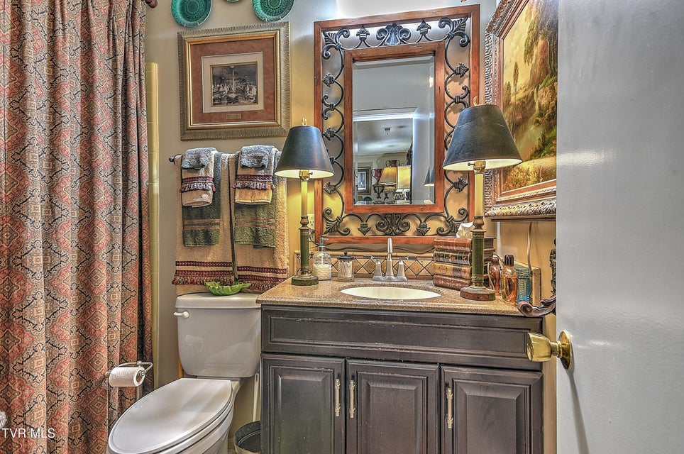 Photo #40: 58 Whitehall 