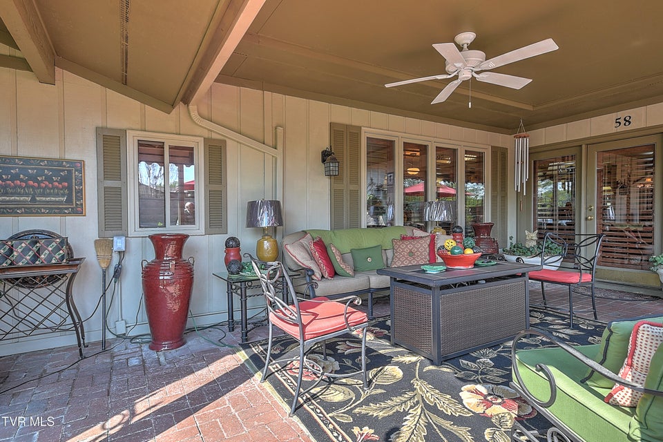 Photo #43: 58 Whitehall 