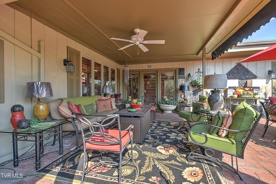 Photo #44: 58 Whitehall 