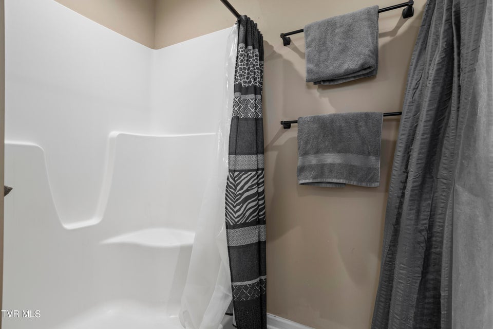 Photo #40: 2013 Cody Cove