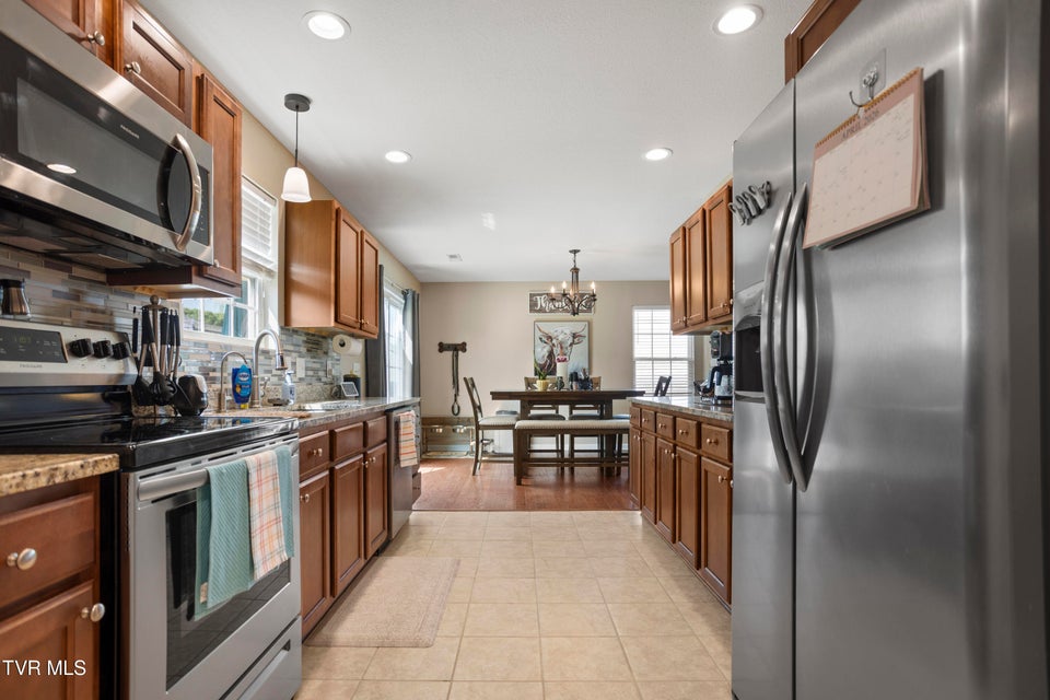 Photo #28: 2013 Cody Cove