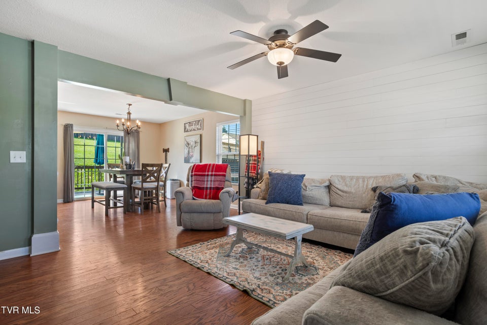 Photo #17: 2013 Cody Cove