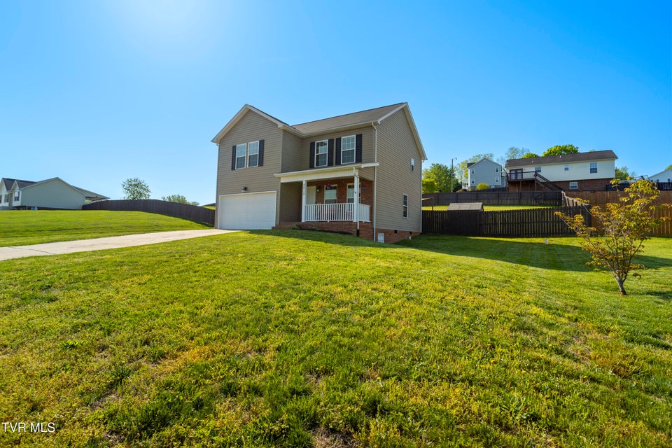 Photo #3: 2013 Cody Cove