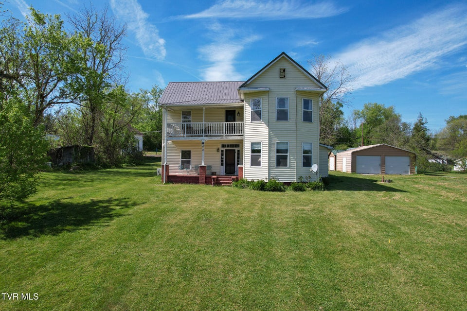 Photo #2: 210 Evergreen Street