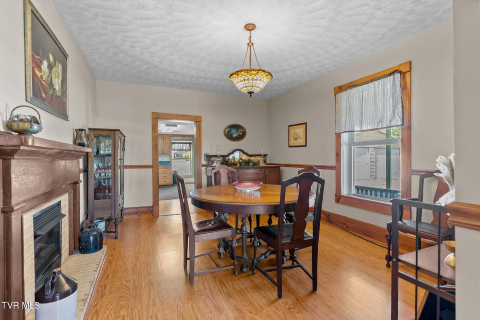 Photo #6: 210 Evergreen Street