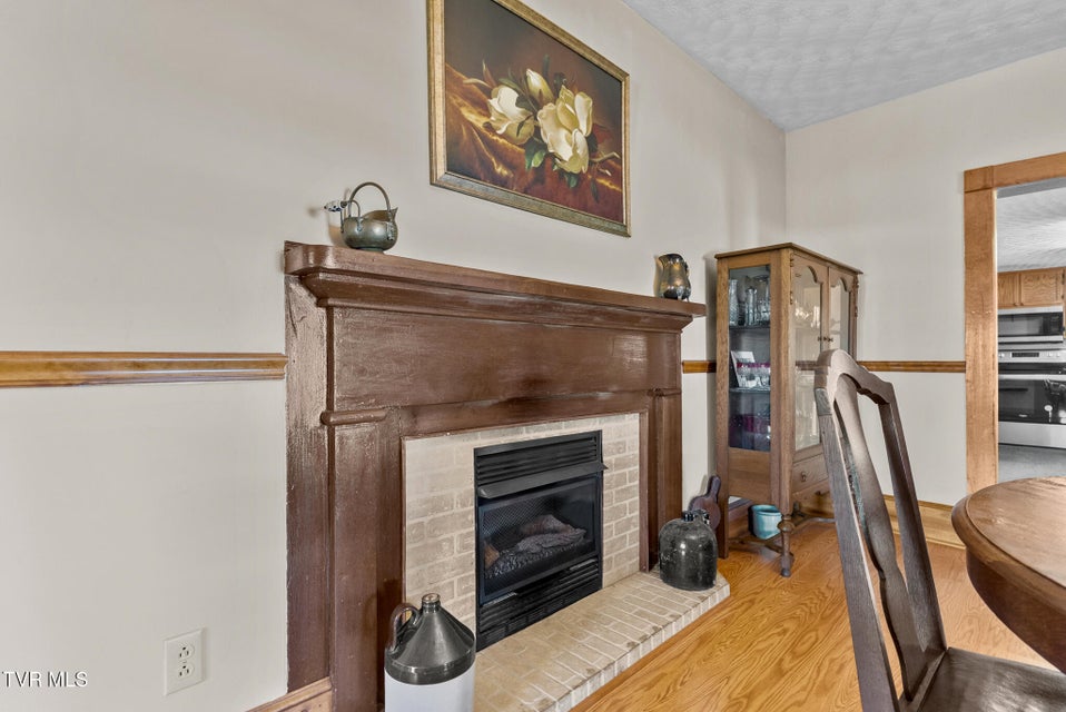 Photo #7: 210 Evergreen Street