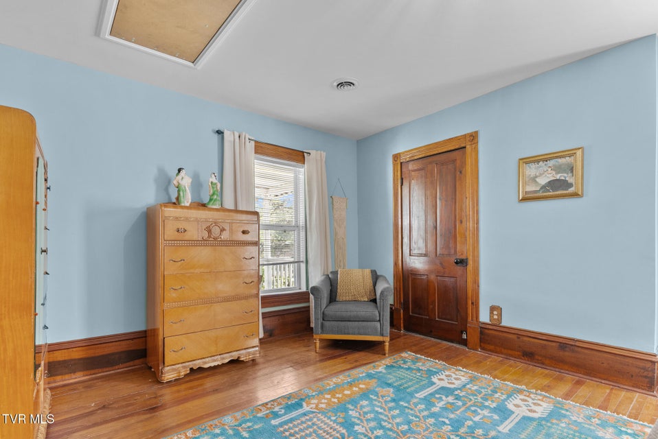 Photo #20: 210 Evergreen Street