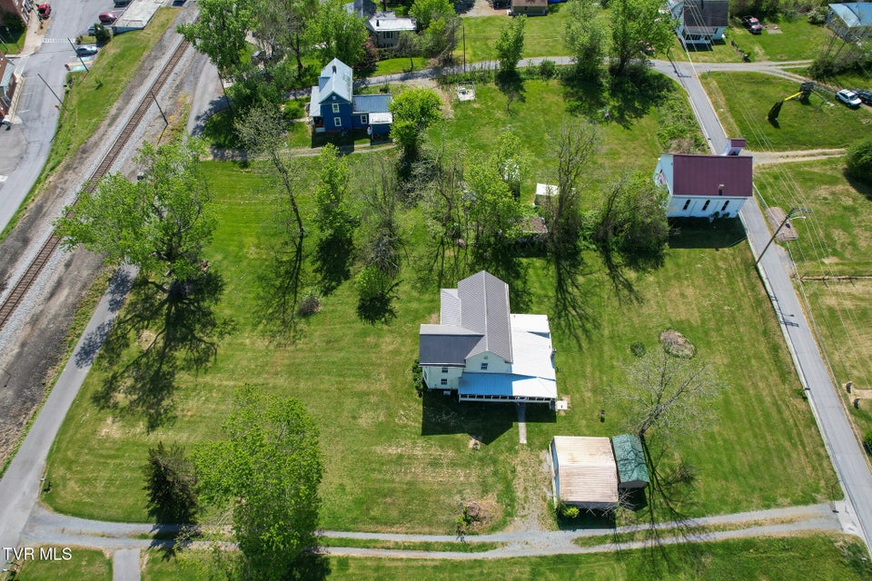 Photo #35: 210 Evergreen Street