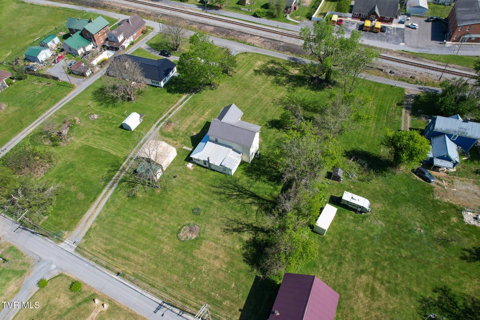 Photo #38: 210 Evergreen Street