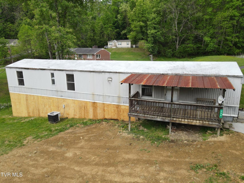 Photo #57: 265 Market Street