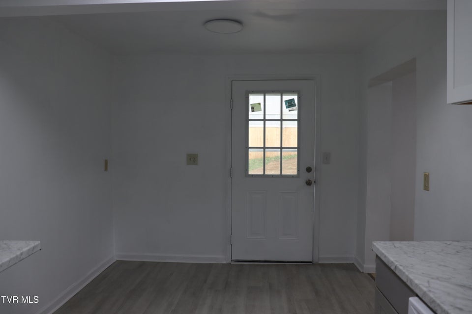 Photo #17: 265 Market Street