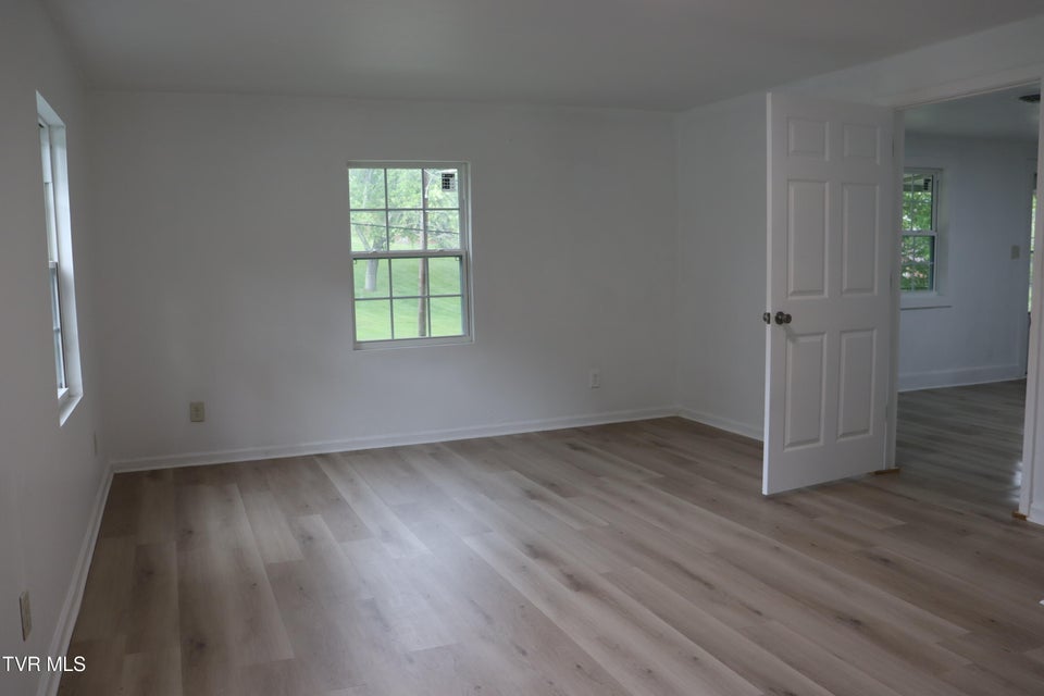 Photo #23: 265 Market Street