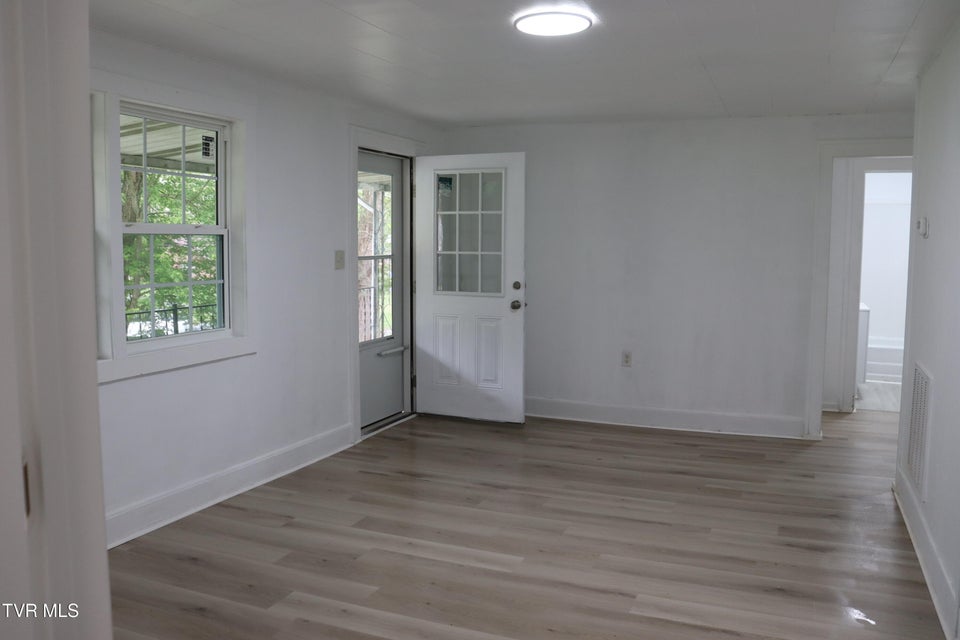 Photo #10: 265 Market Street