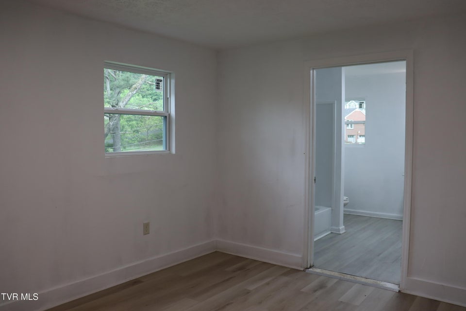 Photo #39: 265 Market Street