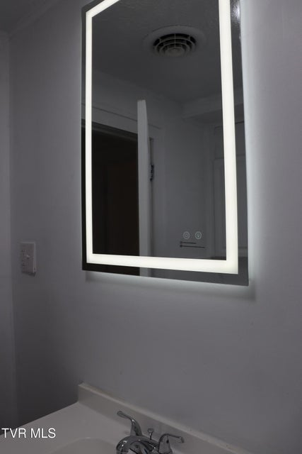 Photo #35: 265 Market Street