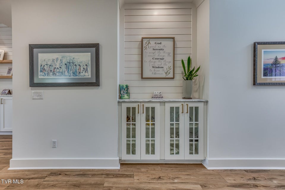 Photo #19: 818 Guaranda Drive