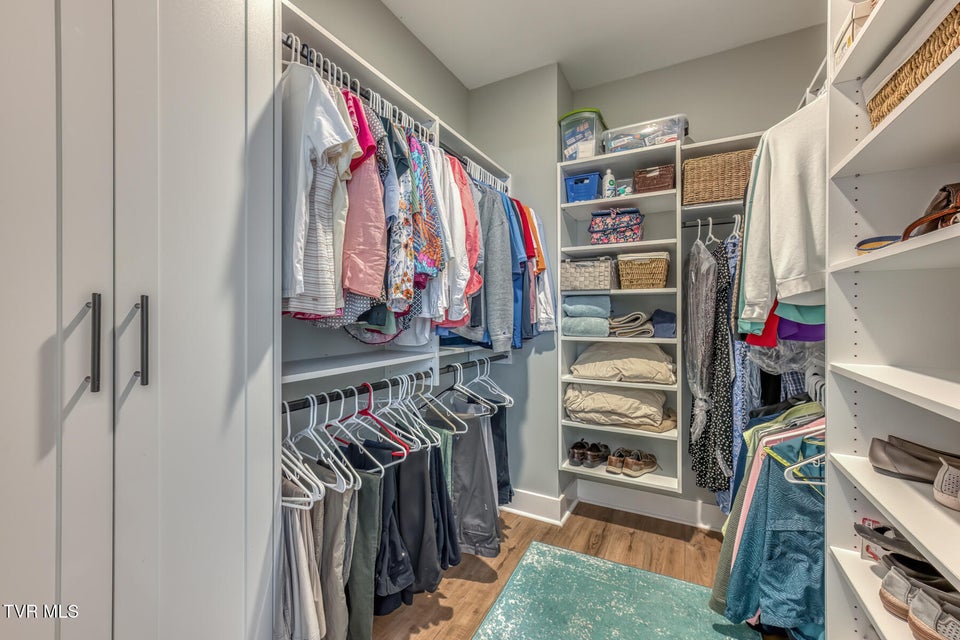 Photo #27: 818 Guaranda Drive