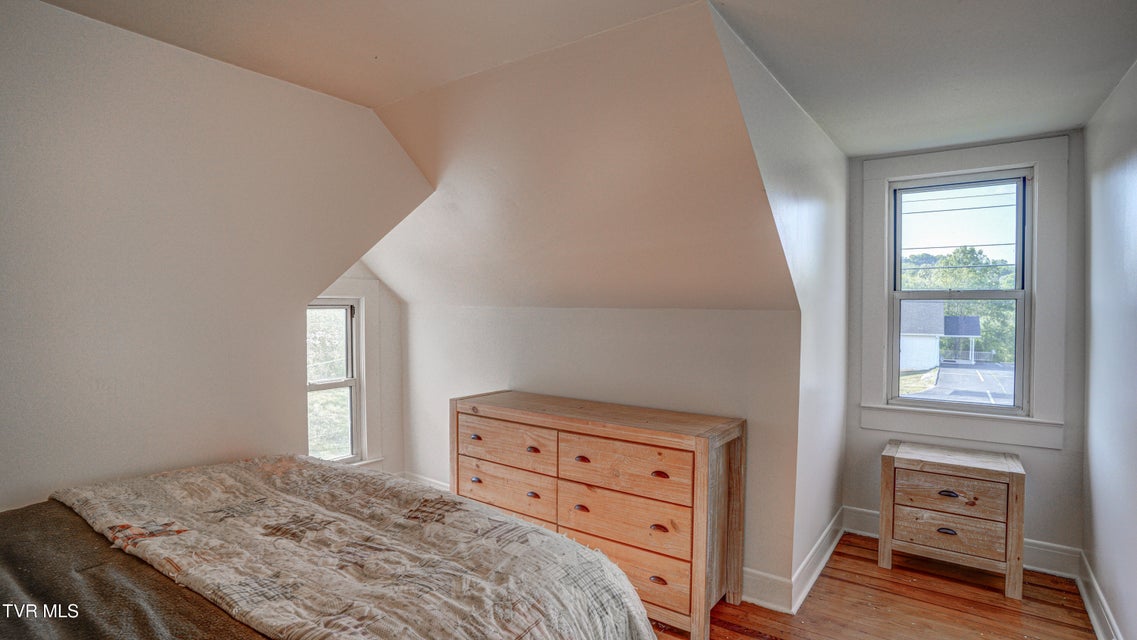 Photo #35: 1595 Old State Route 34 