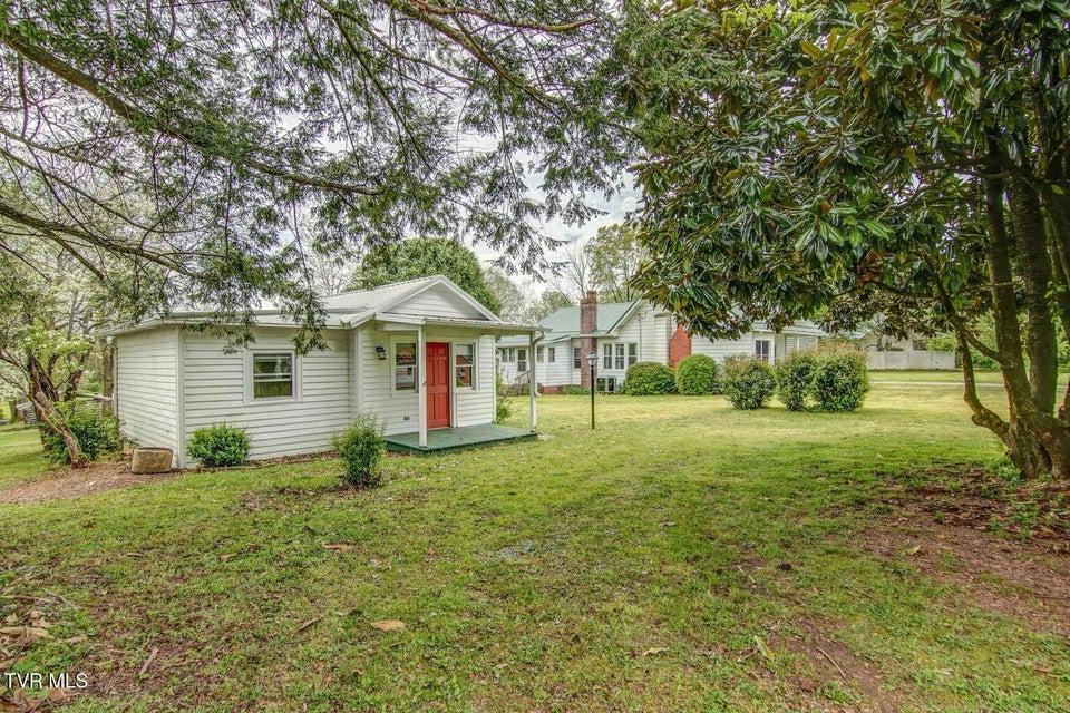 Photo #36: 1595 Old State Route 34 