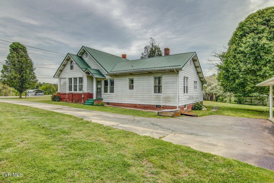 Photo #41: 1595 Old State Route 34 