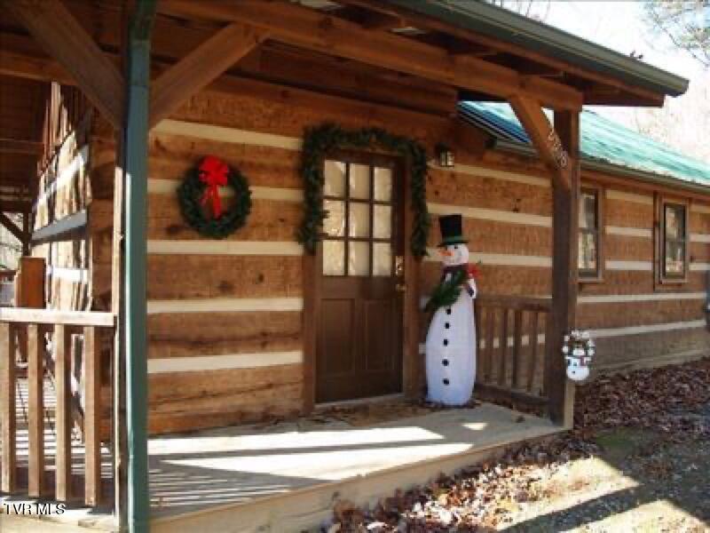 Photo #9: 2208 Lake View Lane