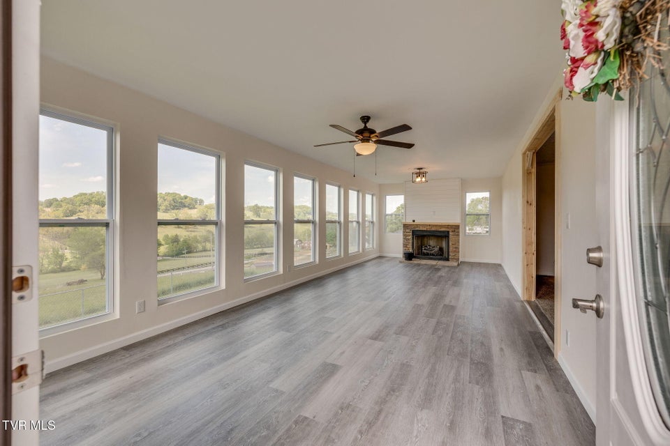 Photo #4: 15650 Kingsport Highway