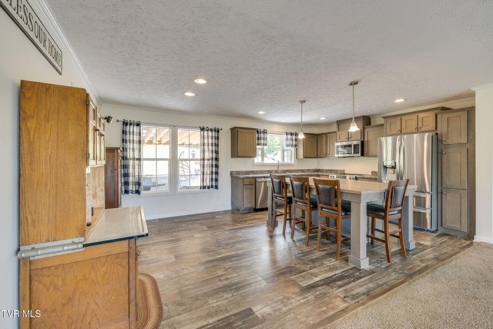 Photo #10: 15650 Kingsport Highway